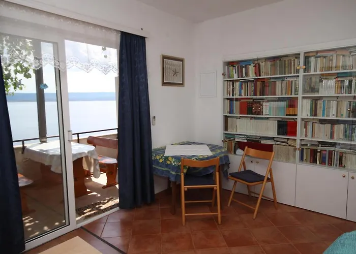 Appartement By The Sea Pisak, Omis - 6897 Mimice