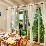 Apartmán By The Sea Pisak, Omis - 6897 Mimice